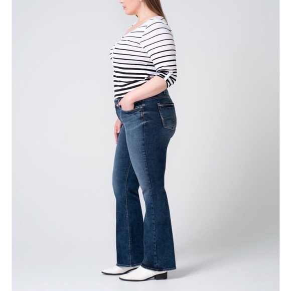 Silver Suki NWT Mid Rise Slim Bootcut Jeans Plus Size 24 x 31 - Picture 3 of 10